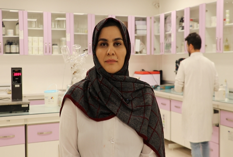 آغاز به کار بخش داروهای ترکیبی (Compounding) خوراکی در داروخانه بیمارستان پوست رازی مجموعه داروخانه های 13 آبان